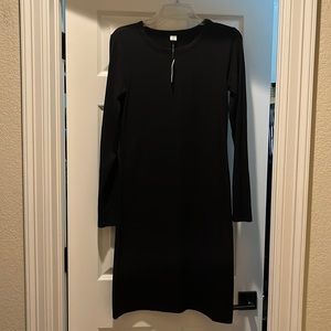 NEW With Tags Old Navy Black Form Fitting Black Dress Medium Tall